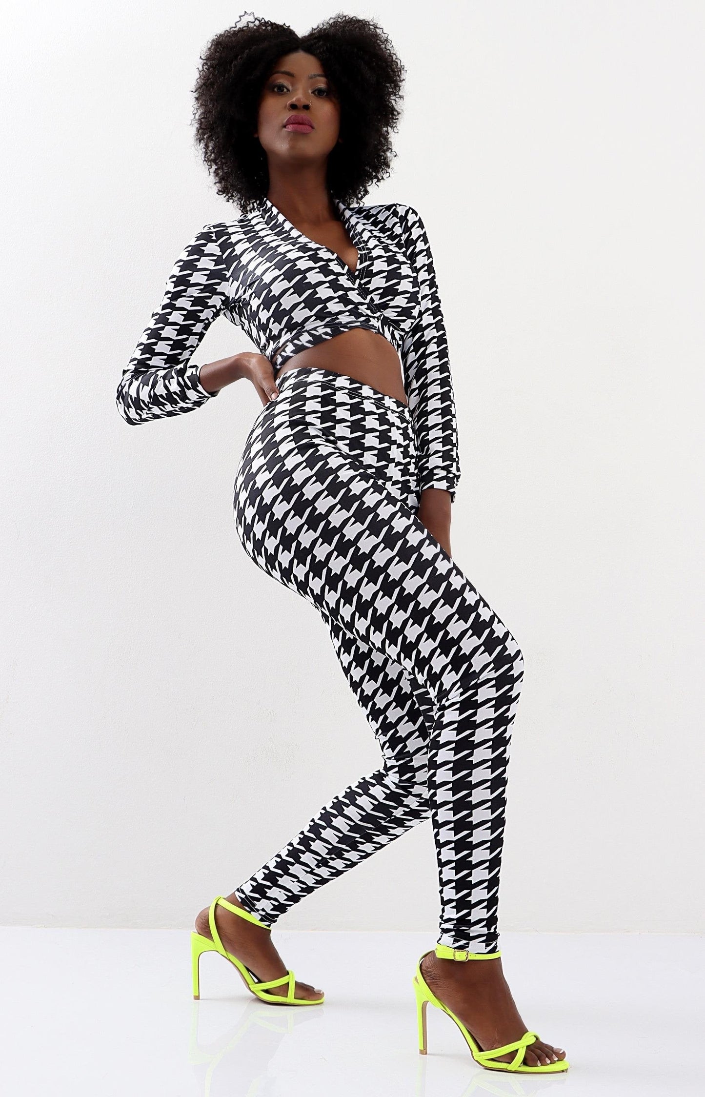 Ladies Houndstooth 2 Piece - White